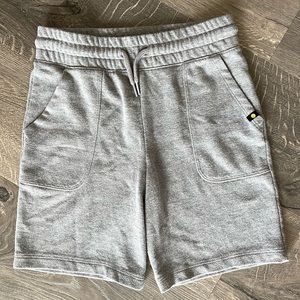 Boys Large (10/12) Wonder Nation gray pull on shorts
